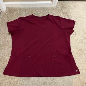 Elegant Maroon V-Neck Short Sleeve Top